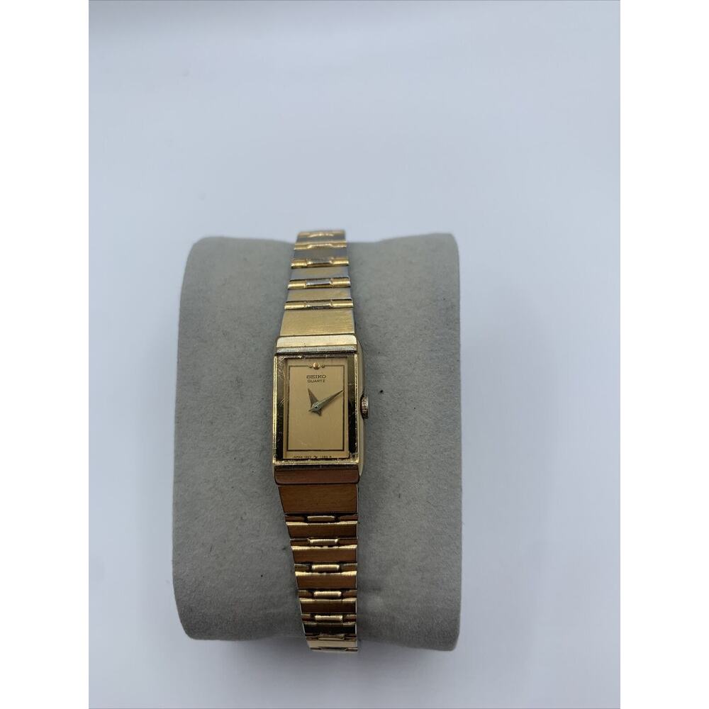 Vintage Seiko Quartz Women's Watch Gold 1320 - 6030 For Parts or Repair